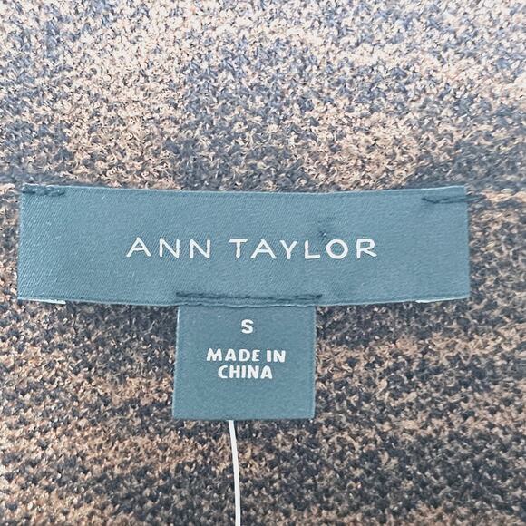 Ann Taylor Tiger Print Jacquard Mockneck Sweater in Chocolate Noir Sz S Soft NWT - Picture 6 of 9